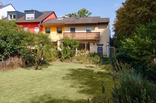 Foto - Haus zum Kaufen in Frankfurt am Main 685.000,00 € 103.3 m²