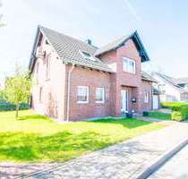 Haus zum Kaufen in Moers 790.000,00 € 235 m²