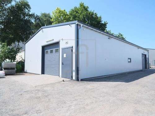Foto - Halle in Leer (Ostfriesland) 1.950,00 € 200 m²