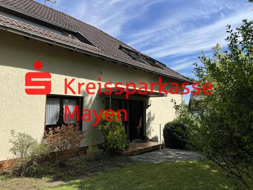 Foto - Haus zum Kaufen in Vallendar 459.000,00 € 215 m²