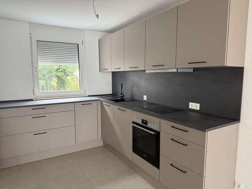 Foto - Haus zum Mieten in Weiterstadt 2.100,00 € 161 m²