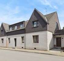 Haus zum Kaufen in Oberhausen 380.000,00 € 285 m²