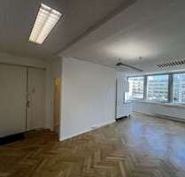 Büro in Berlin 2.160,00 € 102.41 m²