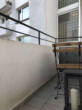 Foto - WG-Zimmer in Frankfurt am Main 735,00 € 27 m²