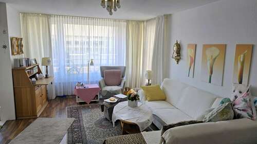 Foto - Wohnung zum Kaufen in Leonberg 240.000,00 € 66.42 m²