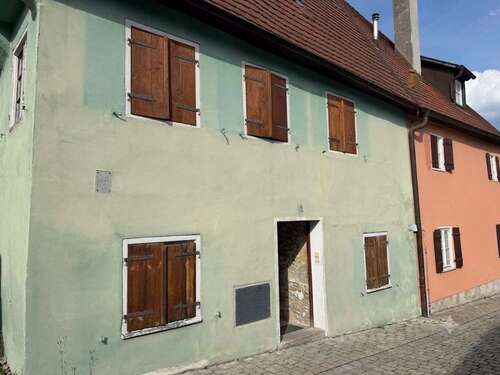 Foto - Haus zum Kaufen in Dinkelsbühl 85.000,00 € 80 m²