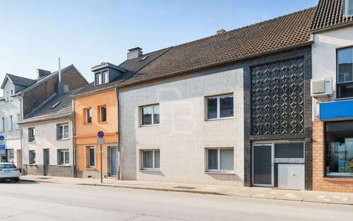 Foto - Haus zum Kaufen in Köln 589.000,00 € 201 m²