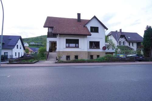 Foto - Haus zum Kaufen in Marsberg Bredelar 156.000,00 € 122.58 m²