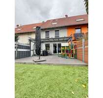 Haus zum Kaufen in Seukendorf 569.000,00 € 135 m²