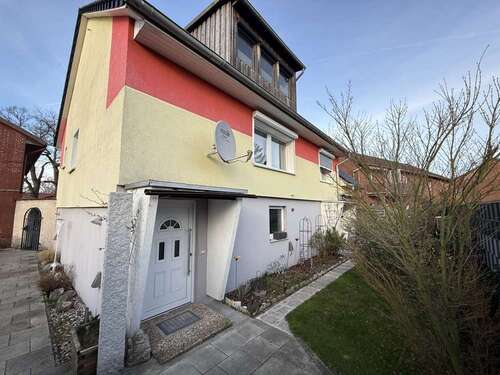 Foto - Haus zum Kaufen in Garbsen 350.000,00 € 130.2 m²