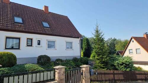 Foto - Haus zum Kaufen in Hohndorf 124.000,00 € 76 m²
