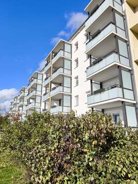 Foto - Wohnung zum Mieten in Neukieritzsch 350,00 € 46.33 m²