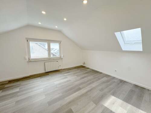 Foto - Wohnung zum Kaufen in Lohmar 109.000,00 € 24.52 m²