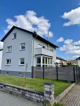 Foto - Haus zum Kaufen in Muggensturm 729.000,00 € 180 m²