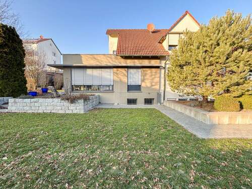 Foto - Haus zum Kaufen in Fürth 849.000,00 € 218 m²