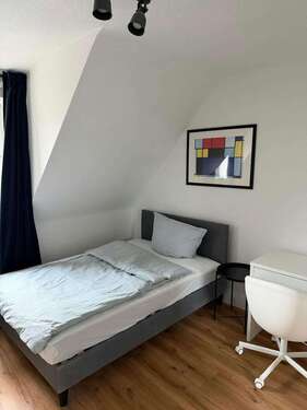 Foto - WG-Zimmer in Düsseldorf 899,00 € 20 m²