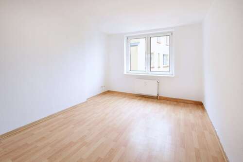 Foto - Wohnung zum Mieten in Brandenburg an der Havel 330,00 € 34.24 m²