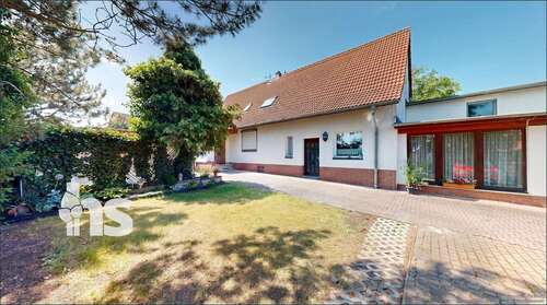Foto - Haus zum Kaufen in Angersdorf 279.000,00 € 386.92 m²