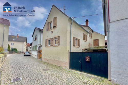 Foto - Haus zum Kaufen in Neustadt 70.000,00 € 74 m²
