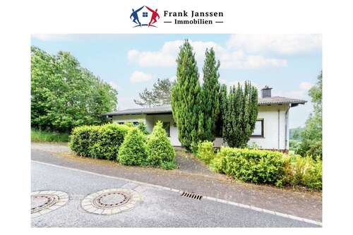 Foto - Haus zum Kaufen in Feusdorf 175.000,00 € 136 m²