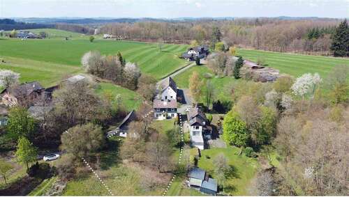 Foto - Haus zum Kaufen in Kirchen 299.000,00 € 167 m²