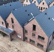 Wohnung zum Mieten in Edewecht Friedrichsfehn 1.630,00 € 117.04 m² - Edewecht / Friedrichsfehn