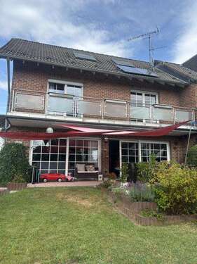 Foto - Haus zum Kaufen in Rösrath 700.000,00 € 180 m²