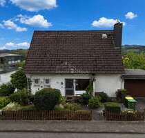 Haus zum Kaufen in Herscheid 320.000,00 € 188.63 m²