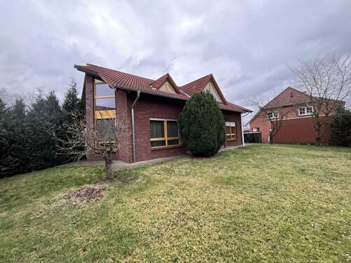 Foto - Haus zum Kaufen in Gifhorn 498.000,00 € 186 m²