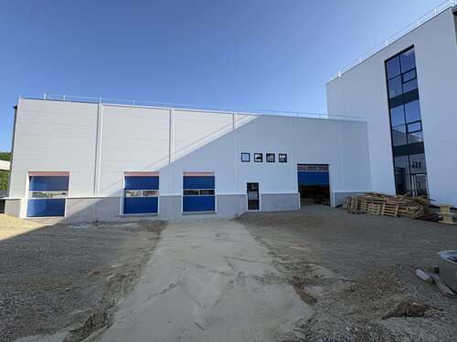 Foto - Halle in Wain 20.000,00 € 2000 m²