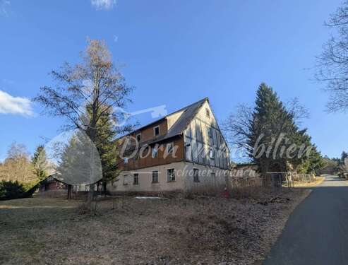 Foto - Haus zum Kaufen in Muldenhammer-Schneckenstein 70.000,00 € 1700 m²