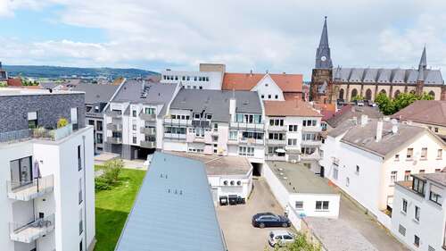 Foto - Haus zum Kaufen in Friedberg (Hessen) 3.380.000,00 € 1419 m²