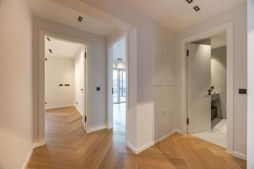 Foto - Wohnung zum Mieten in Düsseldorf 2.400,00 € 92.29 m²