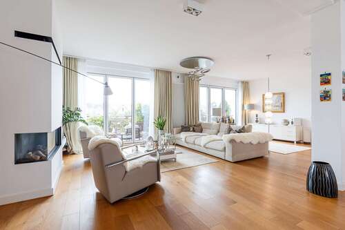 Foto - Wohnung zum Kaufen in Frankfurt am Main 1.890.000,00 € 214.67 m²