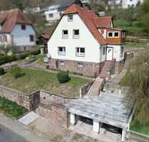Haus zum Kaufen in Bad Karlshafen 199.000,00 € 150 m²