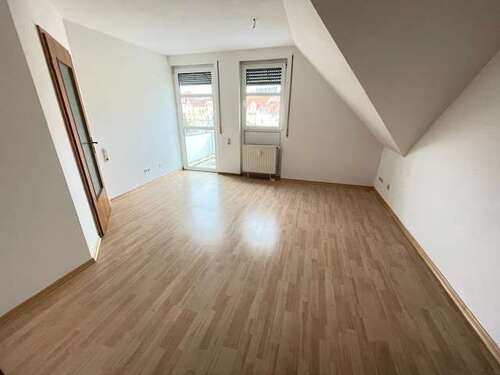 Foto - Wohnung zum Mieten in Zwickau 285,00 € 51.75 m²