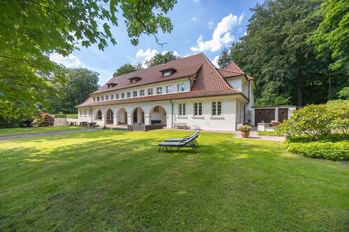 Foto - Haus zum Kaufen in Oer-Erkenschwick 2.950.000,00 € 978 m²