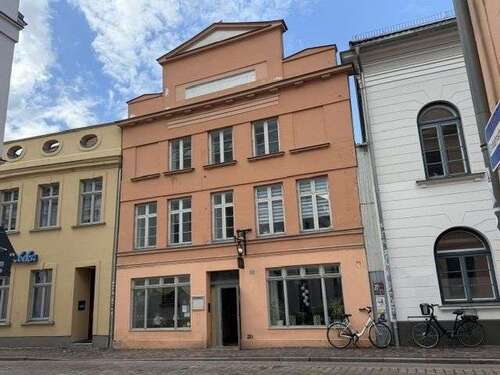 Foto - Wohnung zum Mieten in Güstrow 357,00 € 42 m²