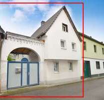 Haus zum Kaufen in Köln Zündorf 249.000,00 € 110 m² - Köln / Zündorf