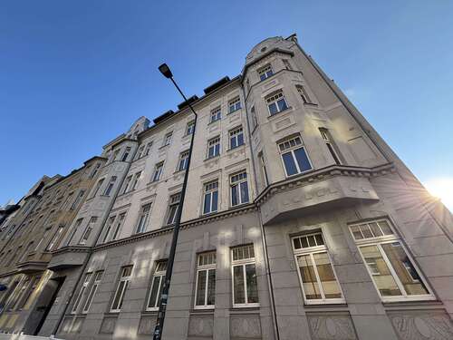 Foto - Haus zum Kaufen in Chemnitz 895.000,00 € 933.1 m²