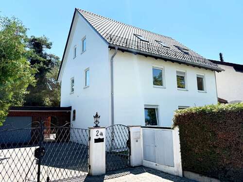 Foto - Haus zum Kaufen in Gräfelfing 960.000,00 € 170 m²