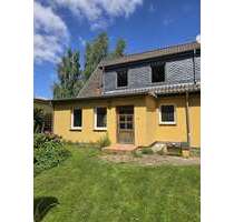 Haus zum Kaufen in Sundhagen 97.000,00 € 120 m²