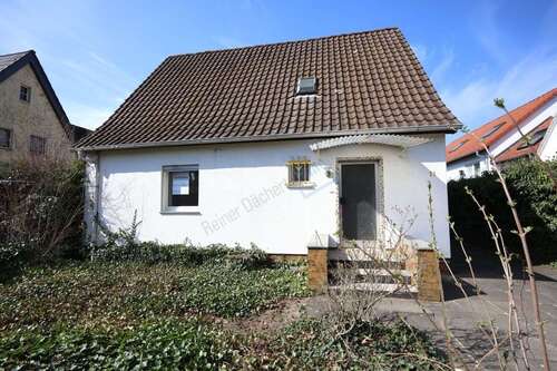 Foto - Haus zum Kaufen in Darmstadt 99.900,00 € 166.24 m²