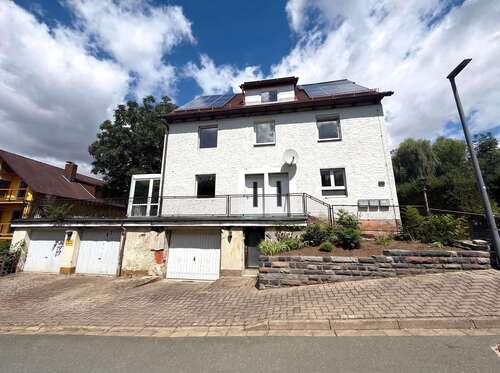 Foto - Haus zum Kaufen in Bad Berneck 159.000,00 € 275 m²