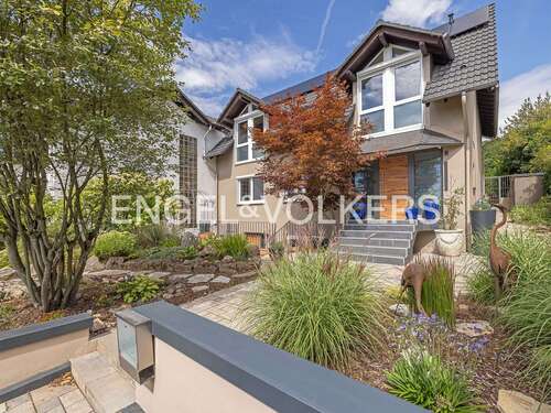 Foto - Haus zum Kaufen in Friedrichsdorf 1.450.000,00 € 301 m²