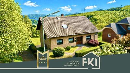 Foto - Haus zum Kaufen in Steineroth 349.000,00 € 131.13 m²