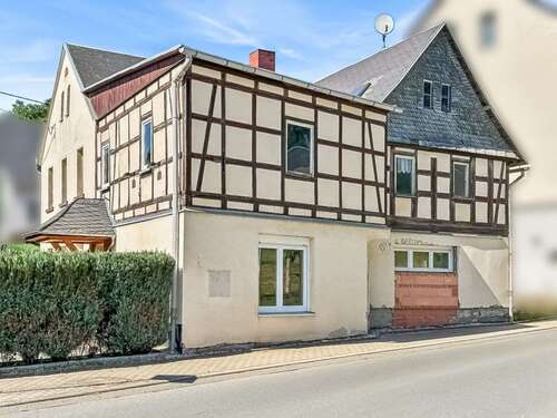 Foto - Haus zum Kaufen in Mohlsdorf-Teichwolframsdorf 79.000,00 € 180 m²