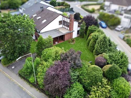 Foto - Haus zum Kaufen in Gusterath 371.000,00 € 278 m²