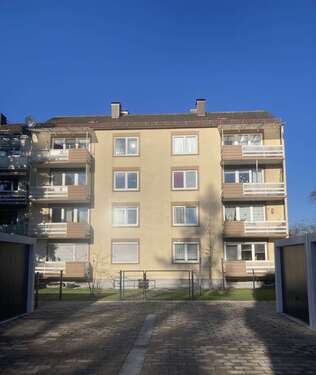 Foto - Haus zum Kaufen in Augsburg 1.899.000,00 € 577.24 m²