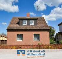 Haus zum Kaufen in Helmstedt 112.000,00 € 92.39 m²